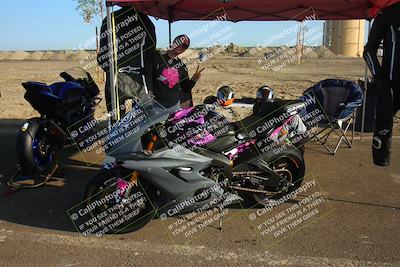 media/Sep-21-2025-TrackDaz (Sun) [[277c75b276]]/Around the Pits/